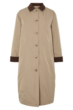 Abrigo gabardina detalle cuello pu&ntilde;os