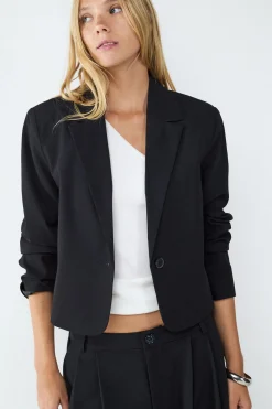 Americana cropped