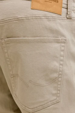 Bermuda regular fit sarga