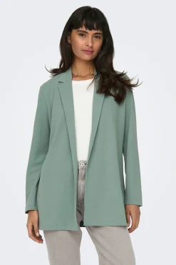 Blazer fluida con manga larga