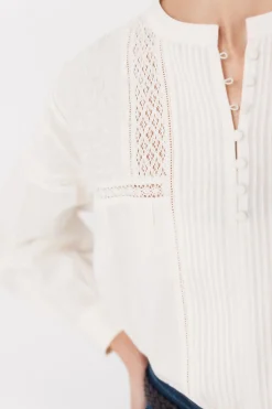 Blusa bordada