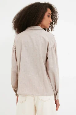 Camisa detalle volantes