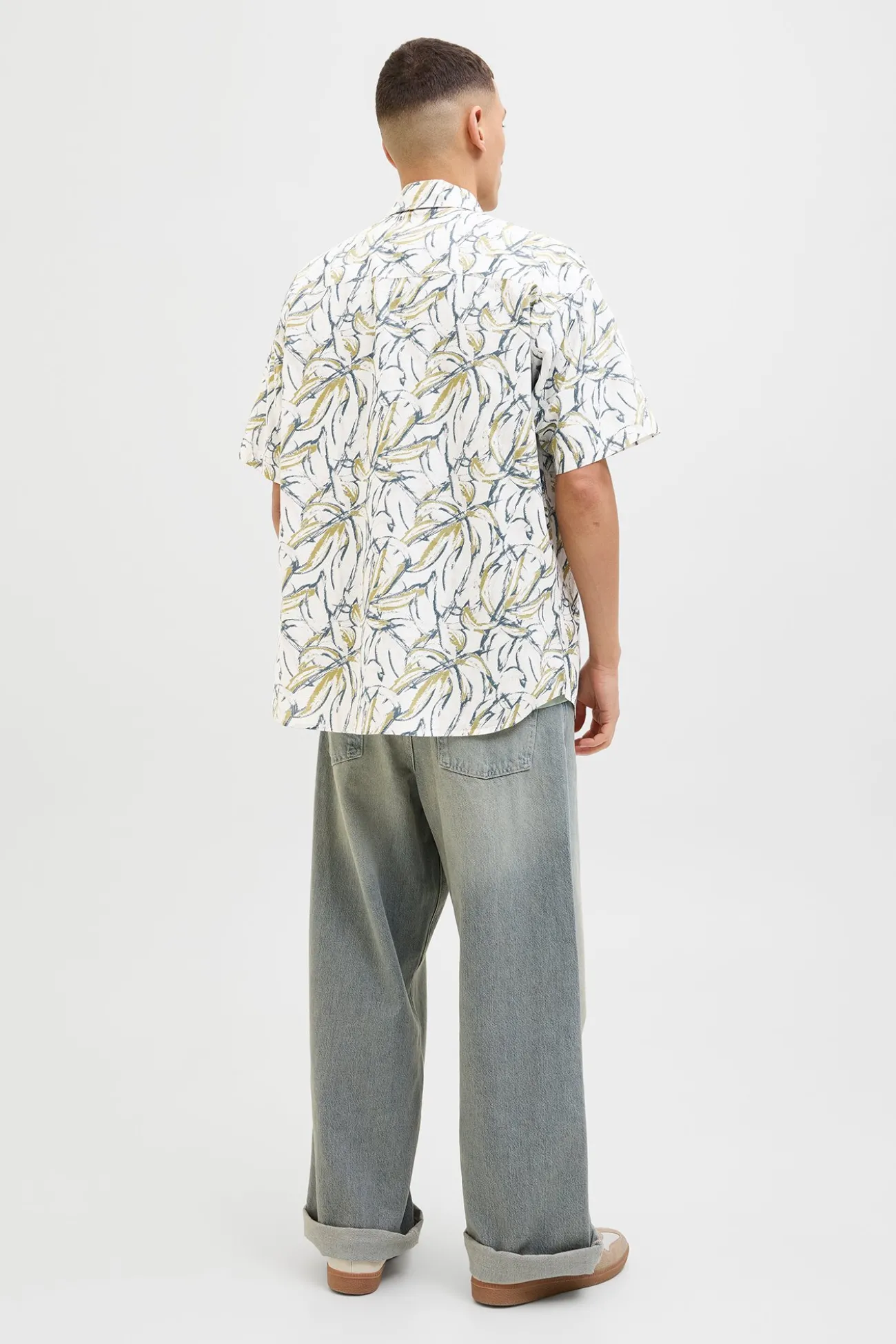 Camisa manga corta oversized
