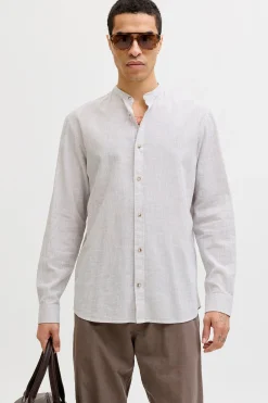 Camisa regular fit cuello mao