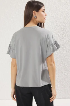 Camiseta de manga corta volantes