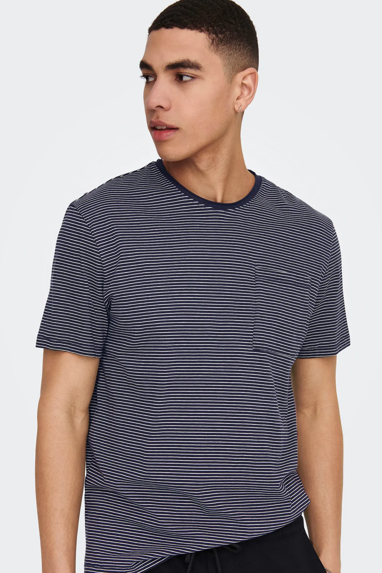 Camiseta manga corta bolsillo