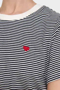 Camiseta manga corta bordado