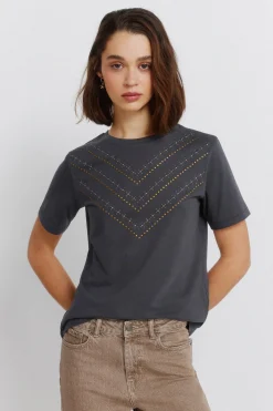Camiseta manga corta tachas