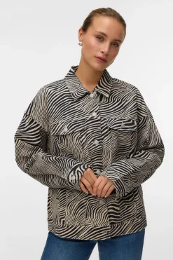 Cazadora estampado animal