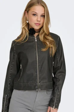 Cazadora polipiel