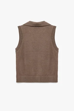 Chaleco de corte est&aacute;ndar con cuello polo