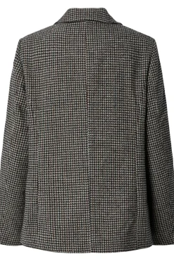 Chaqueta blazer bolsillos