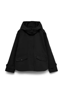 Chaqueta con capucha