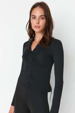 Chaqueta deportiva costuras