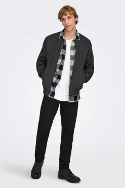 Chaqueta estilo bomber