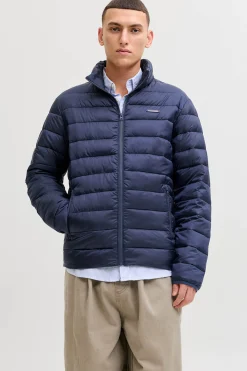 Chaqueta puffer corta