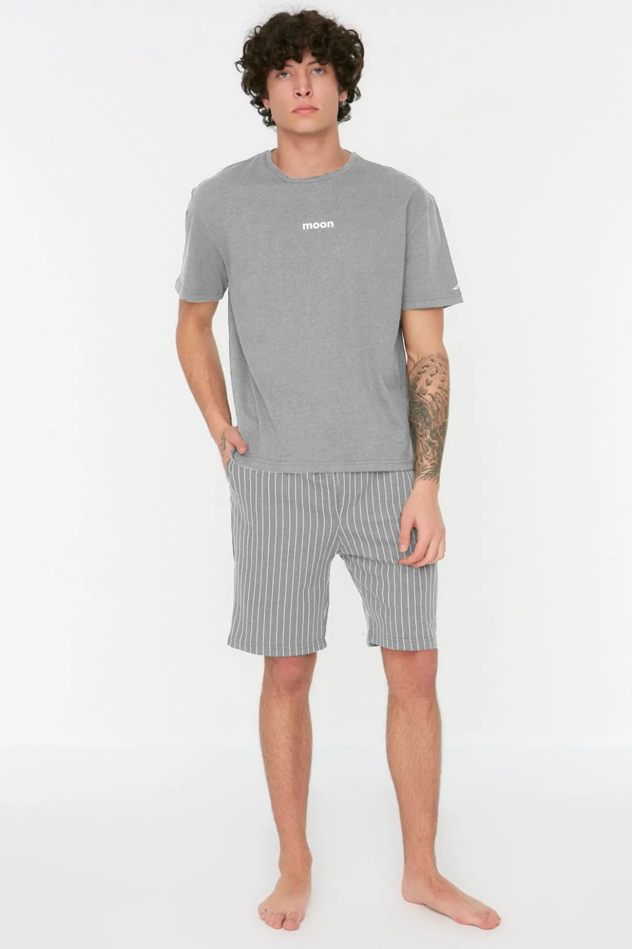 Conjunto de pijama corto rayas