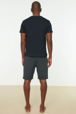 Conjunto de pijama corto rayas