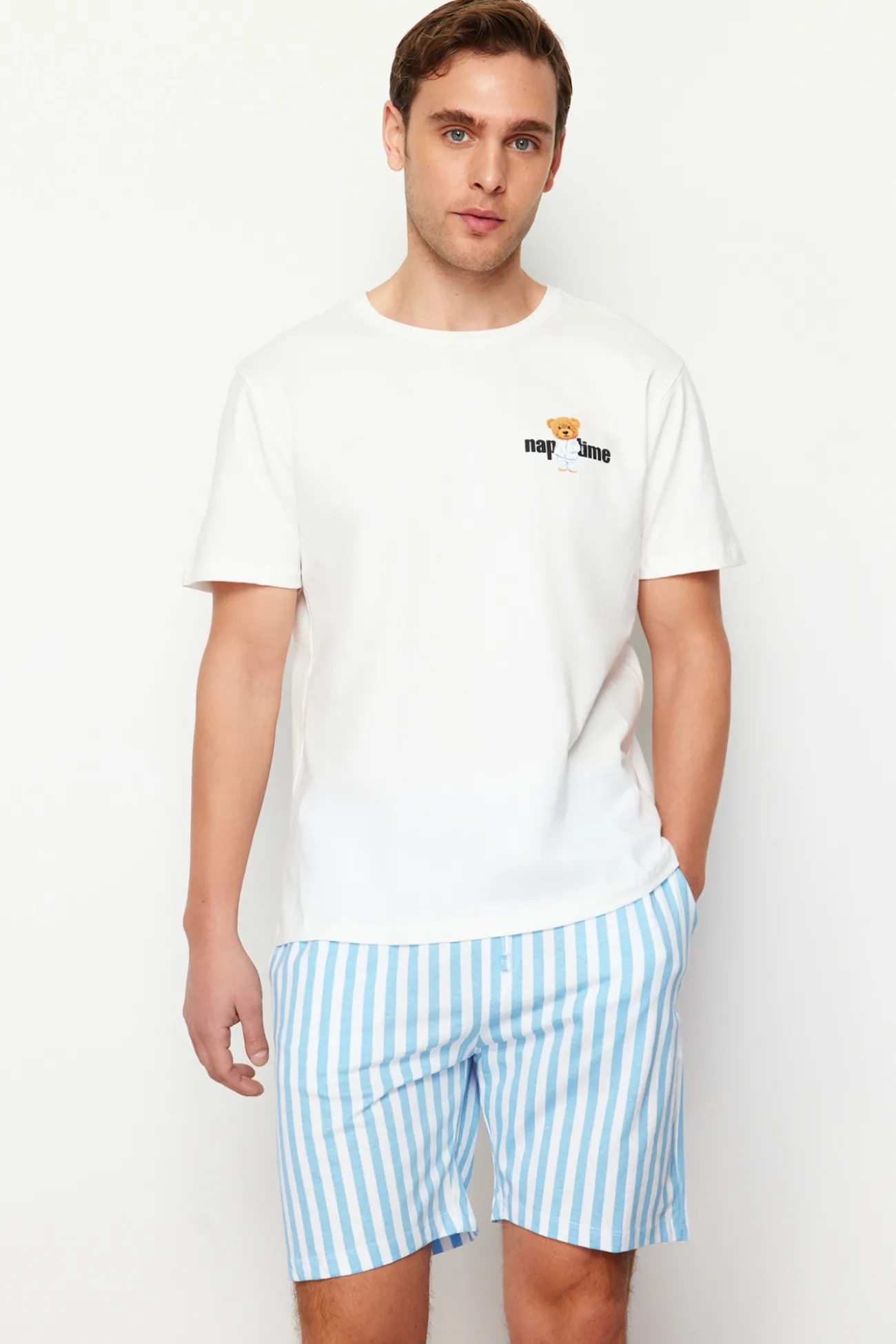 Conjunto de pijama corto rayas