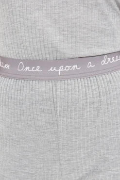 Conjunto pijama canal&eacute; gris