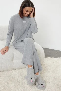 Conjunto pijama felpa gris