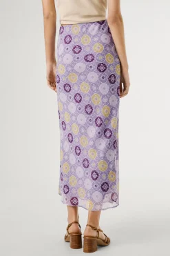 Falda midi fluida con estampado.