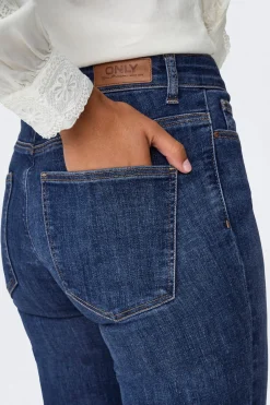 Jeans flared