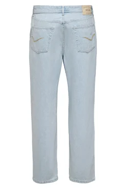 Jeans loose fit.