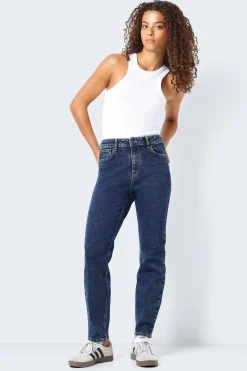 Jeans Mom