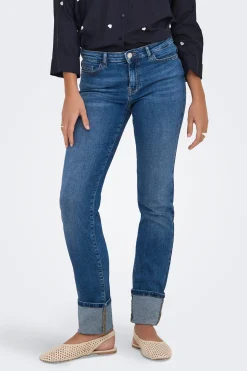 Jeans slim bajo vuelto