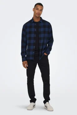 Jeans slim fit de hombre