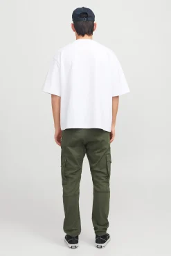 Pantal&oacute;n cargo slim fit