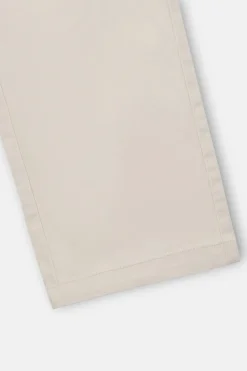 Pantal&oacute;n chino casual pinzas
