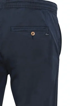Pantal&oacute;n chino casual