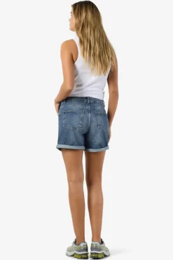 Pantal&oacute;n corto vaquero