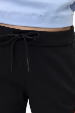 Pantal&oacute;n de ch&aacute;ndal