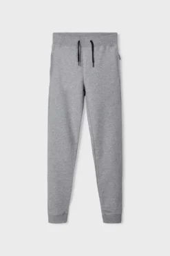 Pantal&oacute;n de ni&ntilde;o deportivo