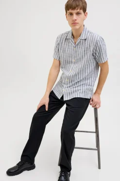 Pantal&oacute;n jogger regular fit lino