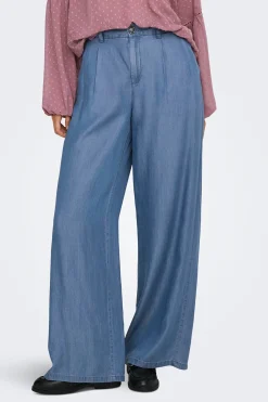 Pantalón largo ancho