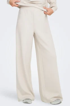 Pantal&oacute;n largo de chandal pata ancha