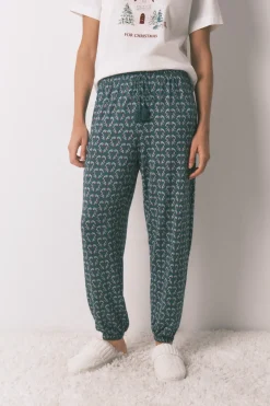 Pantal&oacute;n largo punto ante estampado corazones