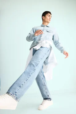 Pantalón vaquero ancho