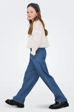 Pantal&oacute;n vaquero ancho con cintura fruncida y cord&oacute;n