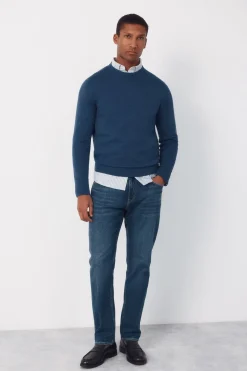 Pantal&oacute;n vaquero ligero regular fit