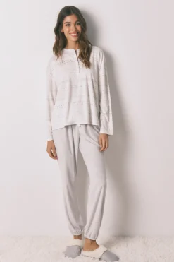 Pijama largo polar suave cenefas gris