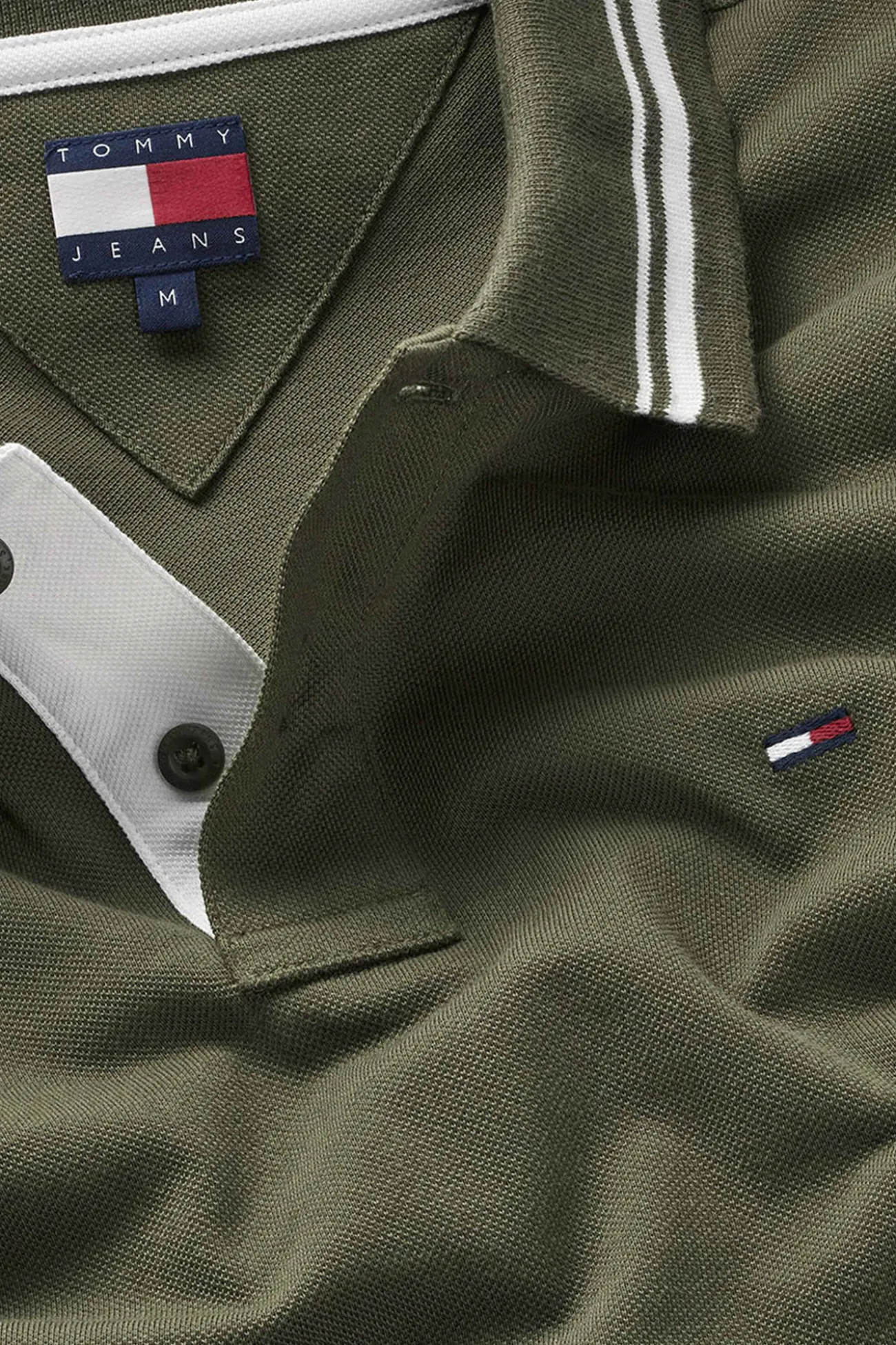 Polo de corte regular