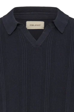 Polo de punto con cuello pico