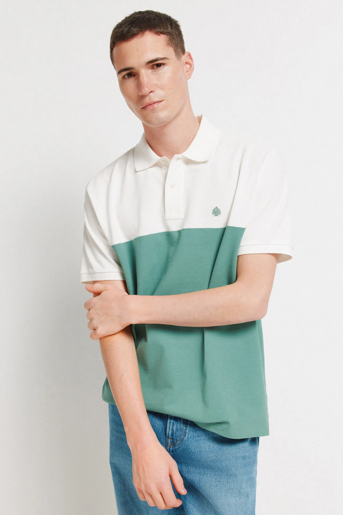 Polo piqu&eacute; cortes regular fit
