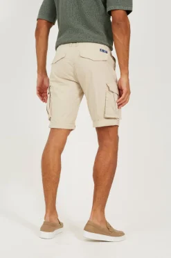 Short cargo con siete bolsillos