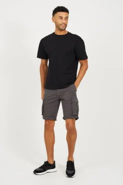 Short cargo con siete bolsillos